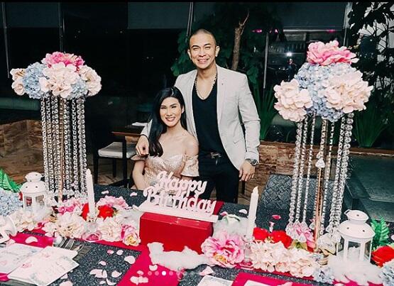 Model Stevianne Agnecya Murka Suami Digoda Pramugari yang Juga Adik Kriss Hatta