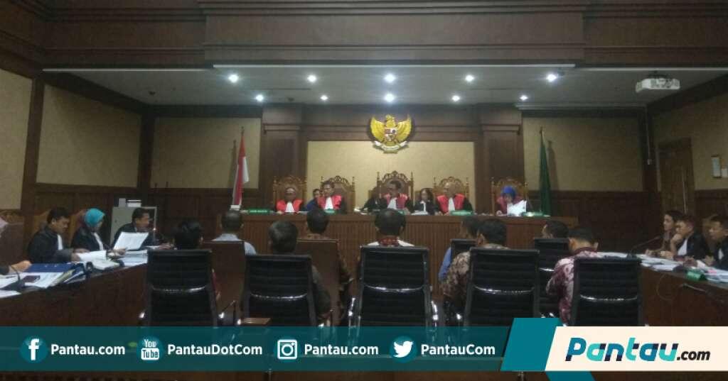 Kontraktor Proyek di Jambi Buka-bukaan Pengeluarannya untuk Zumi Zola