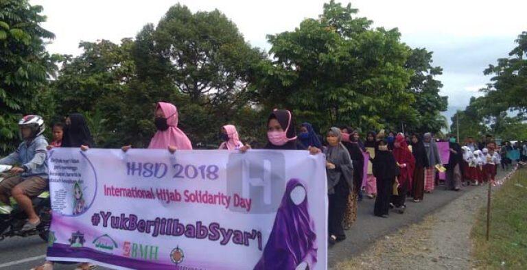 Hari Solidaritas Hijab Dunia, Santri Hidayatullah Kampanyekan Jilbab Syar’i