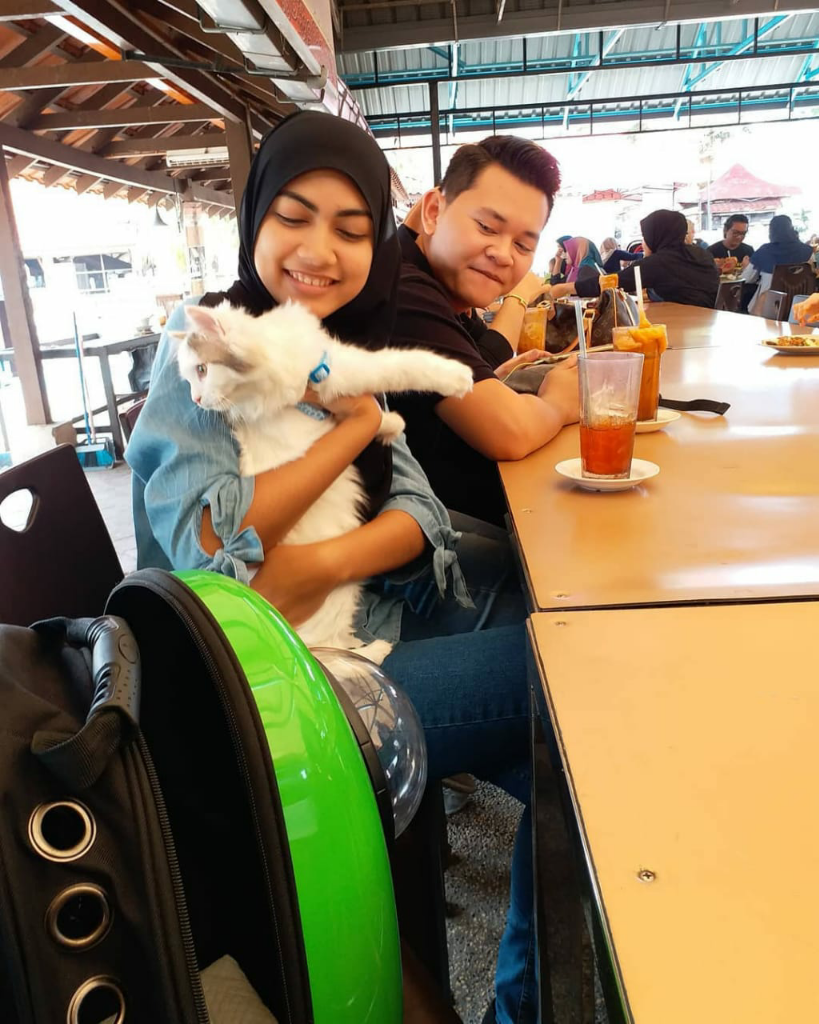 #AslinyaLo Dari Pelayan Masyarakat Hingga Pecinta Hewan