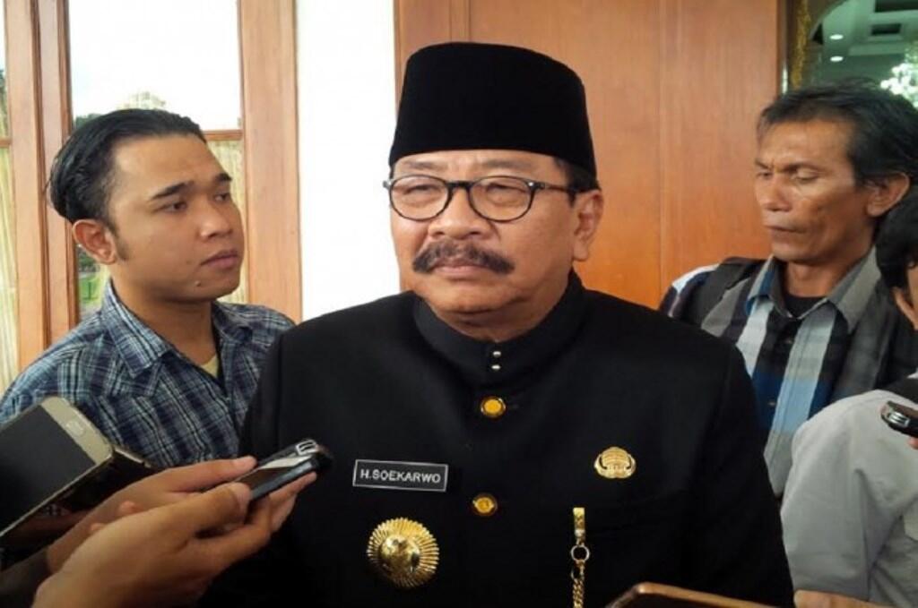 Tim Jokowi-Ma'ruf Lobi Pakde Karwo
