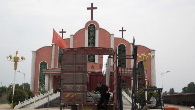 Penindakan Terhadap Gereja Meningkat di China