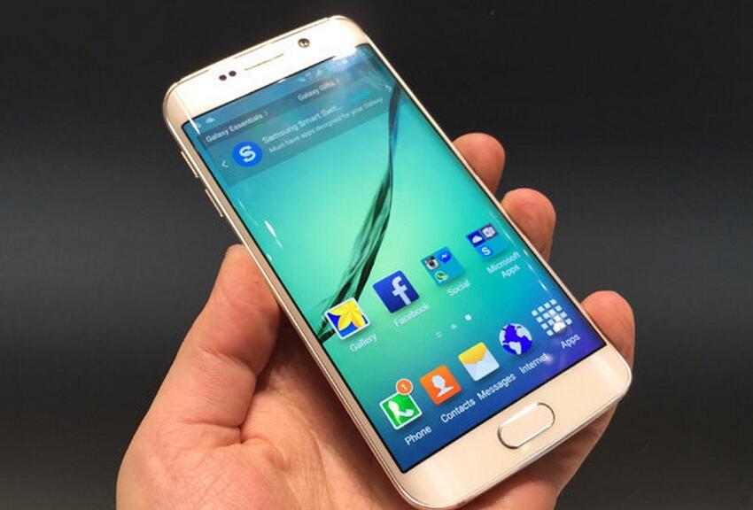 10 Smartphone dengan Layar Anti Retak Terbaik Buat Para Petualang Sejati!