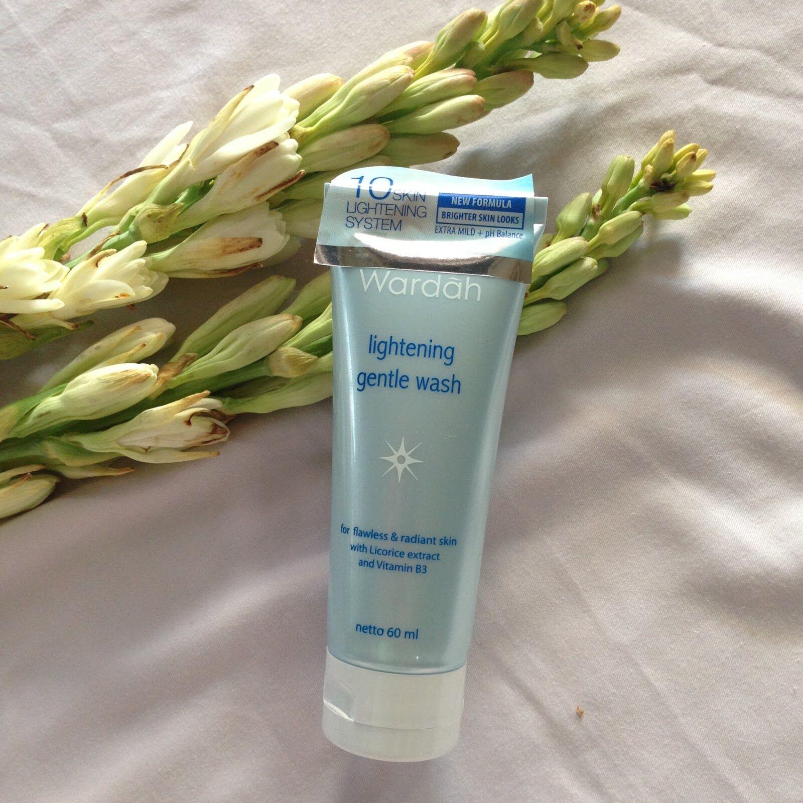 5 Facial Cleanser Drug Store, Mulai dari Rp16 Ribu Aja Nih!