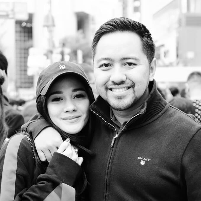 Bukan Gak Harmonis, 10 Seleb Ini Jarang Pamer Kemesraan dengan Pacar