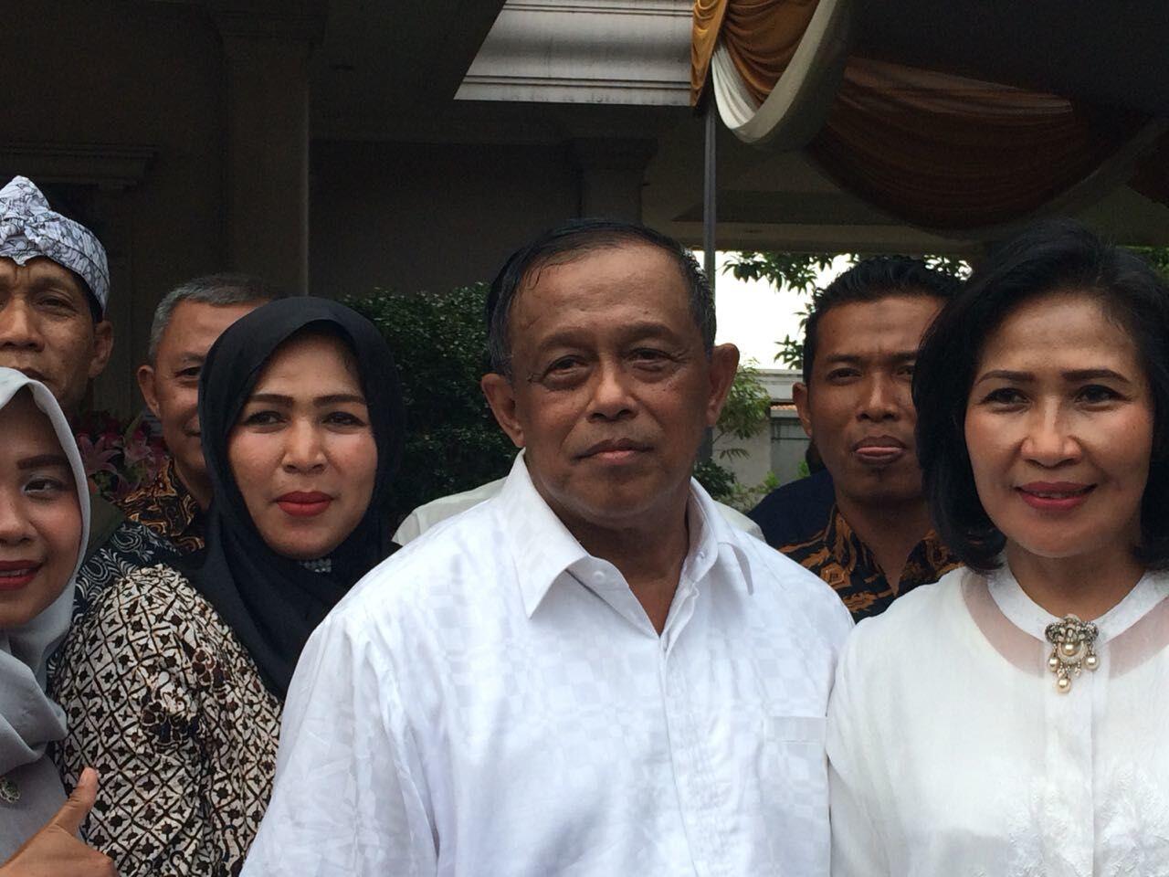 Rebutan Suara Millennials, Djoko Santoso Tantang Erick Thohir