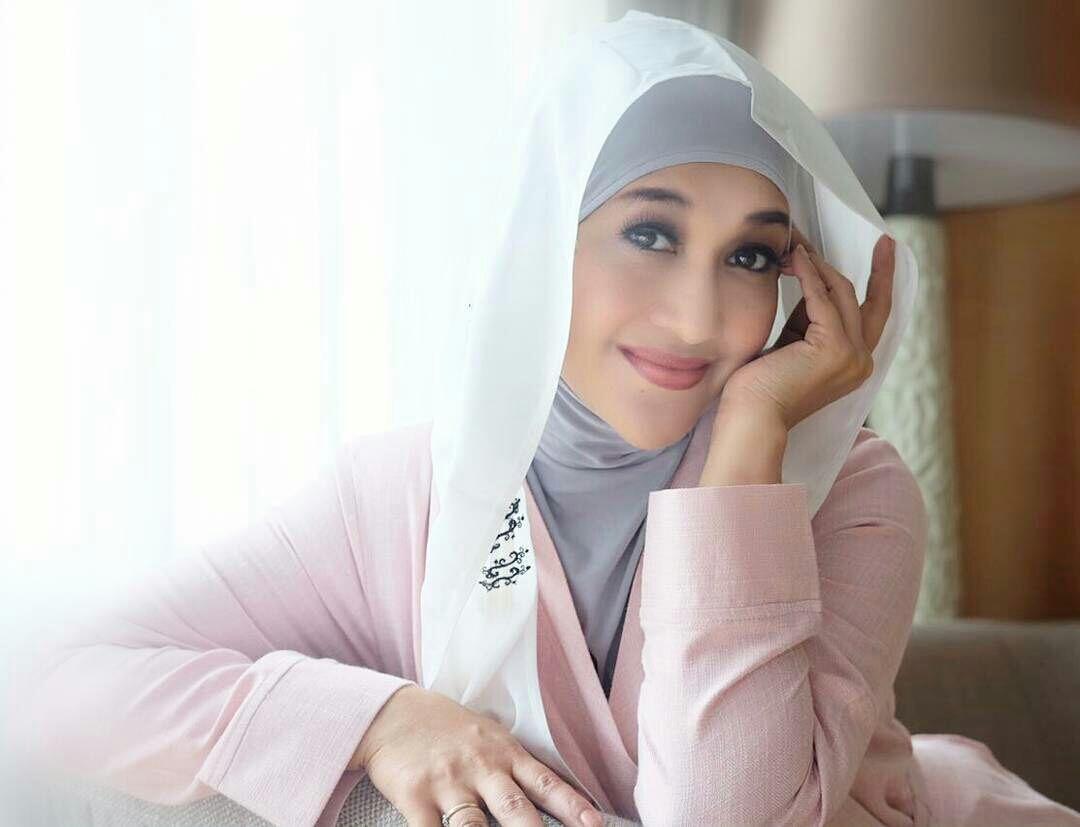 Pesonanya Paripurna, 5 Artis Ini Layak Disebut Ratu Sinetron 90an