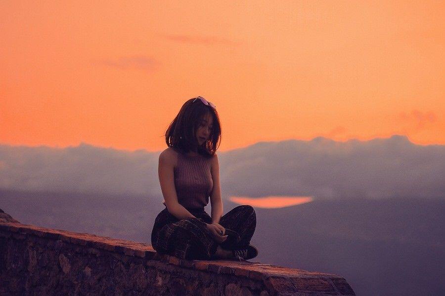 Sudah Punya Pacar, 4 Zodiak Ini Selalu Hidup Mandiri