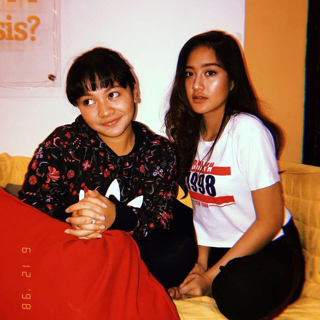 10 Potret Persahabatan Salshabilla dan Amel Carla, Gemas Banget!