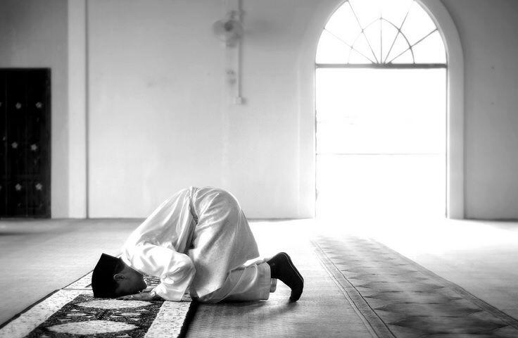 17 Kebaikan yang Kamu Dapatkan Saat Rutin Salat Tahajud