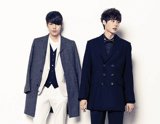 10 Potret Bromance Lee Jong Suk & Kim Woo Bin yang Erat, So Sweet!