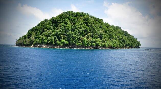 7 Pulau Terluar Indonesia: Jarang Dilirik, tapi Pesonanya Mendunia