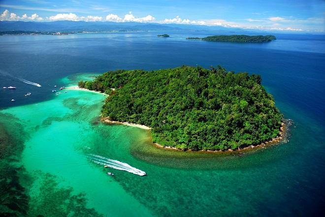7 Pulau Terluar Indonesia: Jarang Dilirik, tapi Pesonanya Mendunia