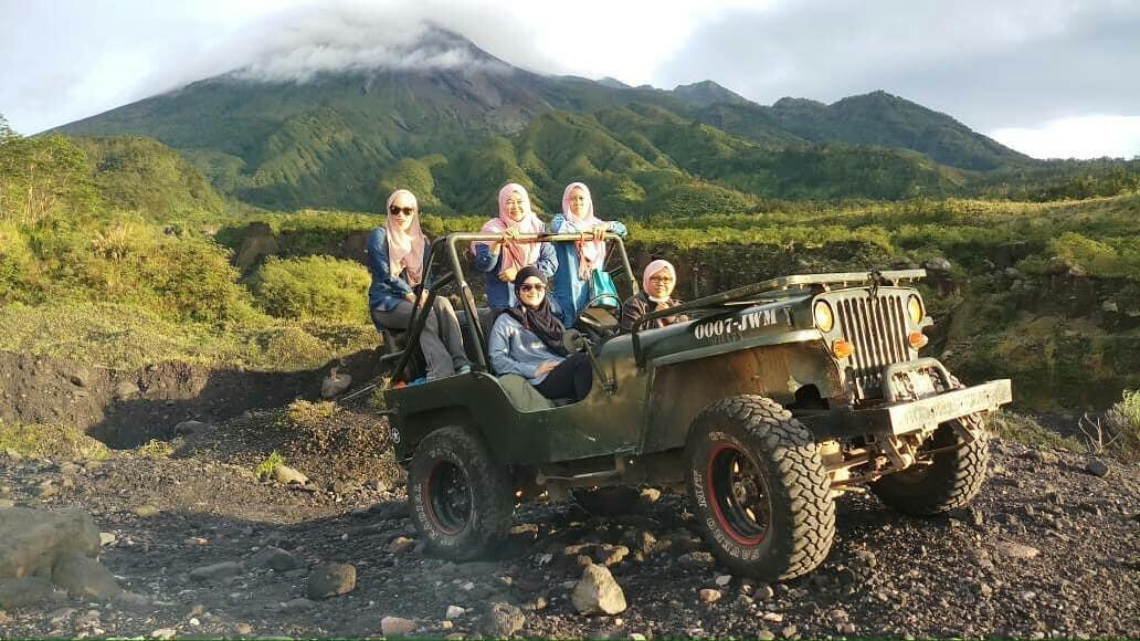 Jilbabers Penggila Adventure #AslinyaLo