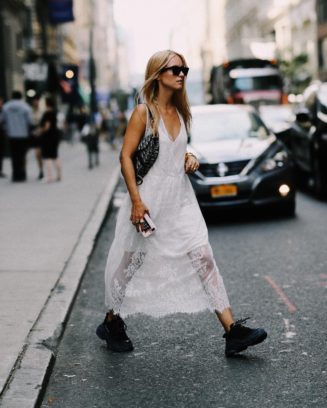 Intip Street Style di New York Fashion Week, Bisa Jadi Inspirasi Nih