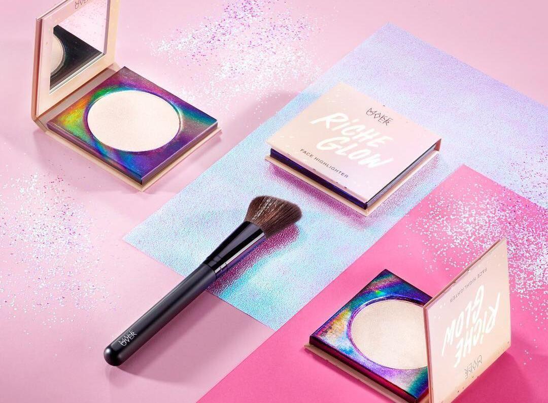 7 Pilihan Highlighter Kece untuk Tampilan bak Seleb Korea