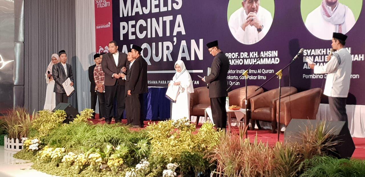 Kisah Haru Abdul Manan, Si Tuna Netra Penghafal Alquran dalam 8 Bulan