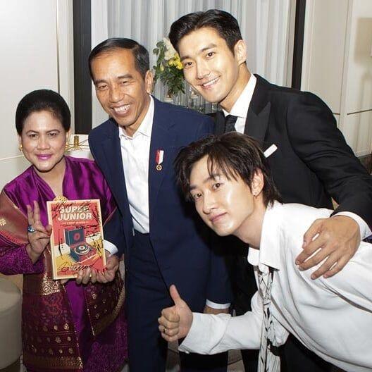 Bro Banget, 10 Kedekatan Jokowi dan Super Junior di Korea Selatan