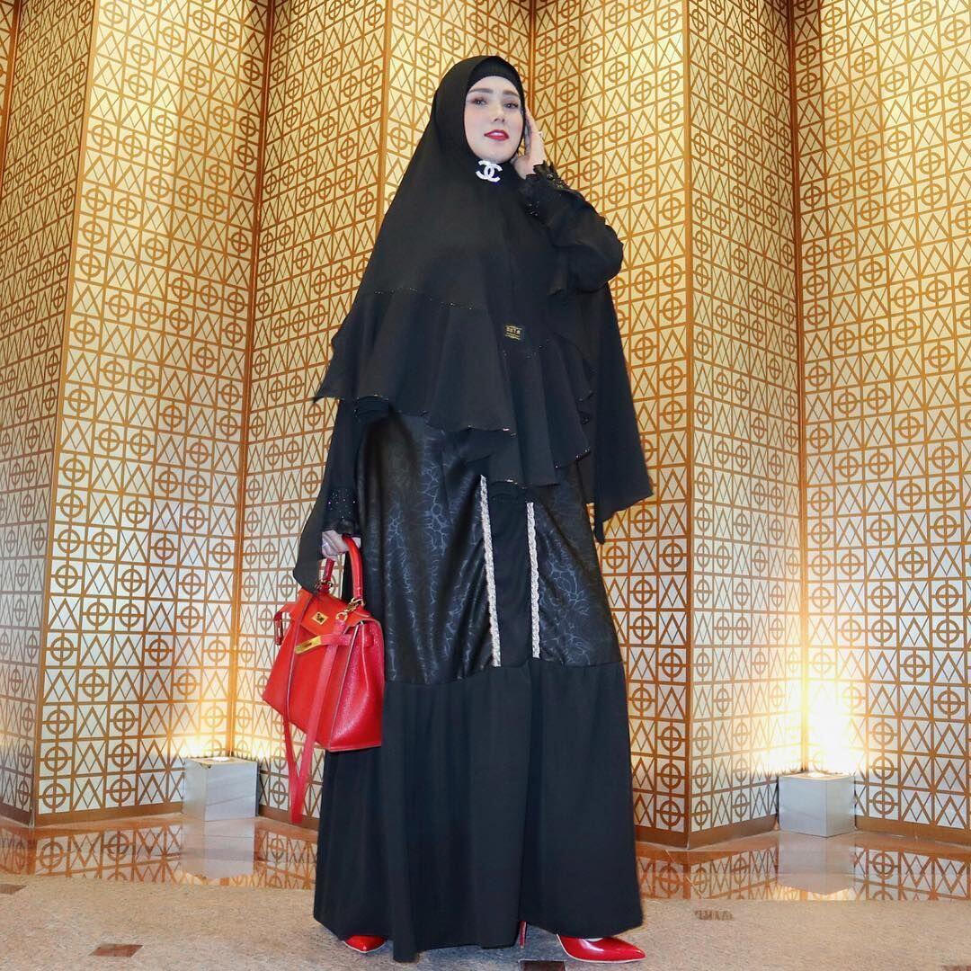 10 Potret Gaya Hidup Mulan Jameela setelah Berhijrah, Makin Syar'i
