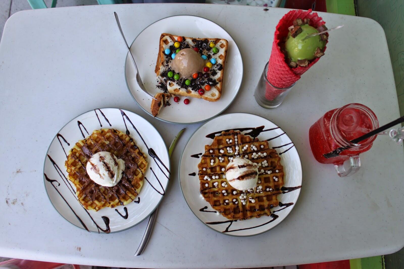 7 Kafe Waffle Enak dengan Harga di Bawah Rp50 Ribu, Bikin Nagih