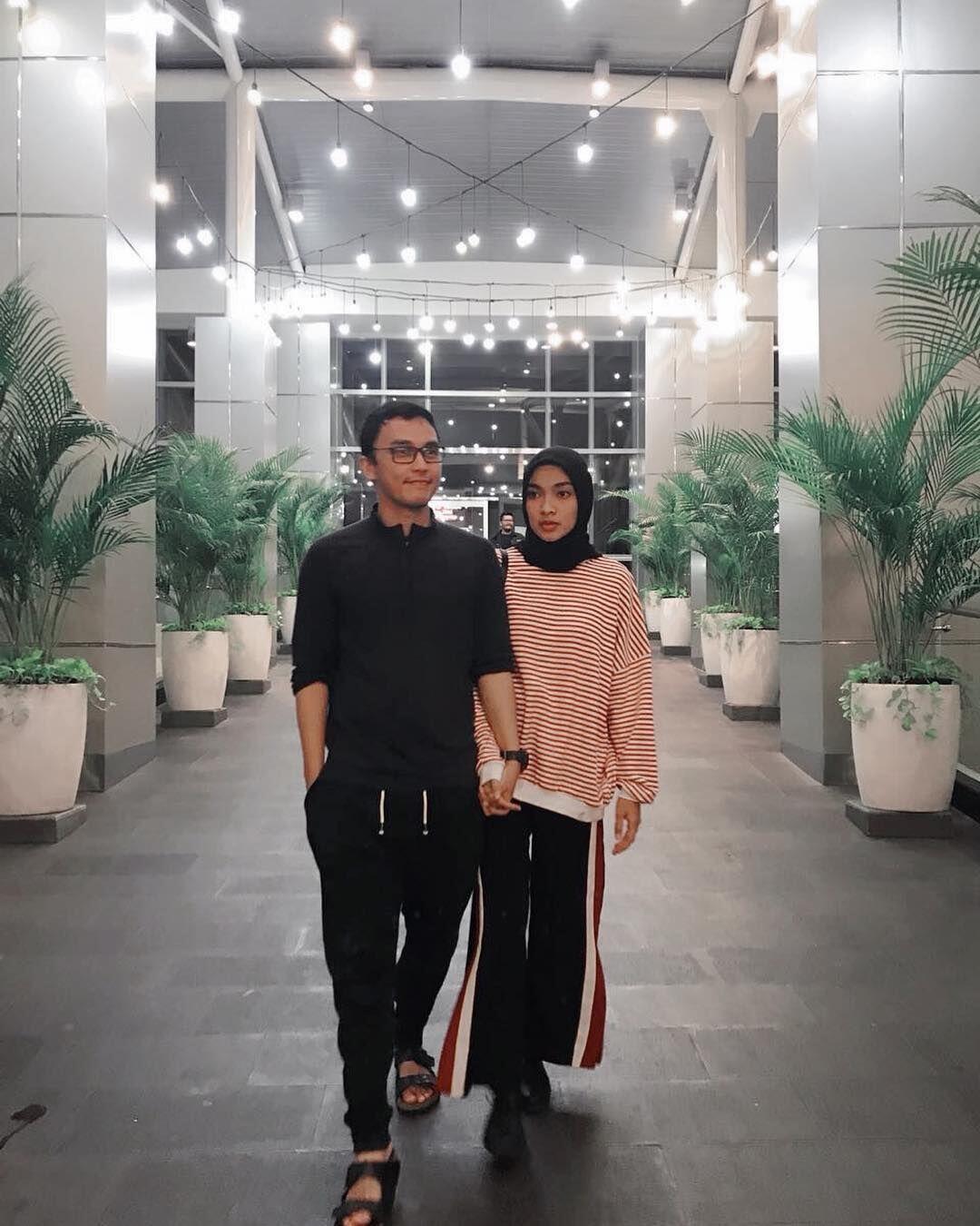 Berawal dari Cinlok, 10 Potret Harmonis Tika Bravani dan Dimas Aditya