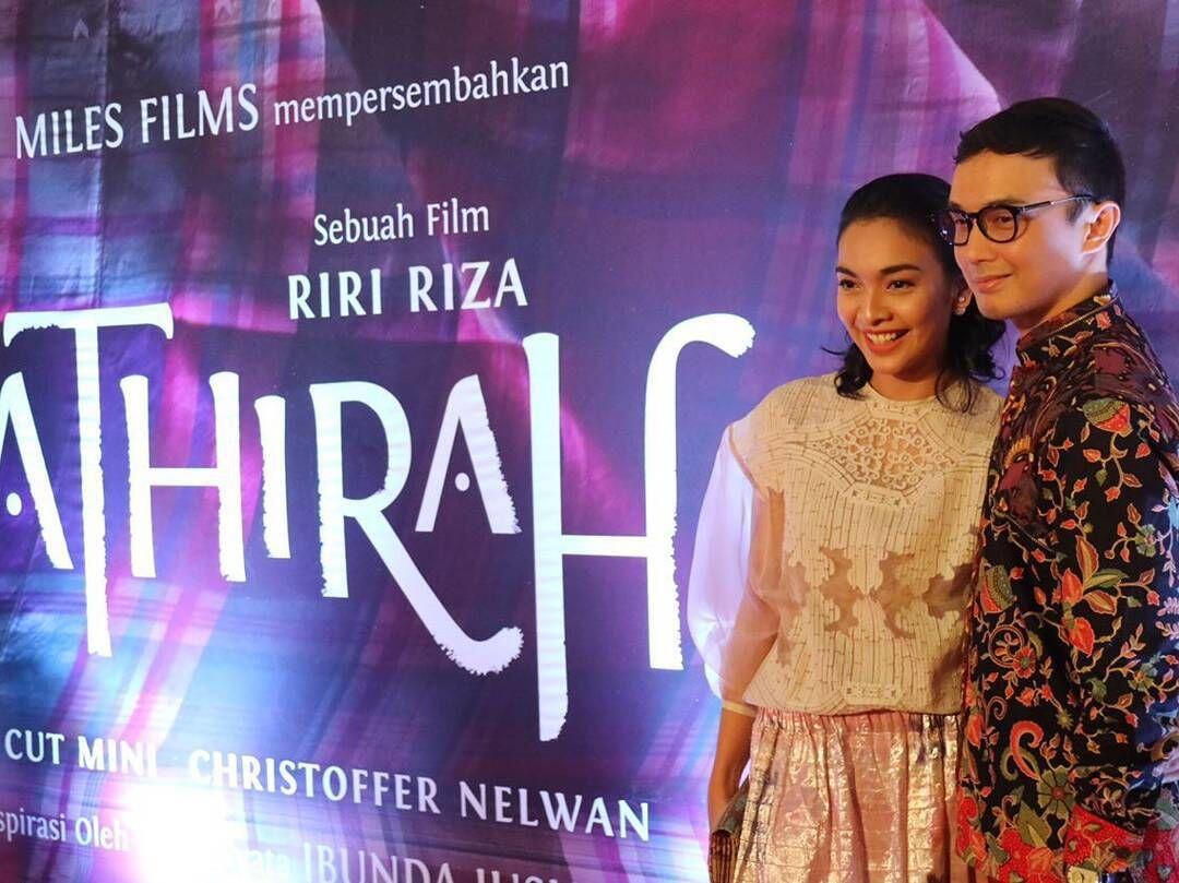 Berawal dari Cinlok, 10 Potret Harmonis Tika Bravani dan Dimas Aditya