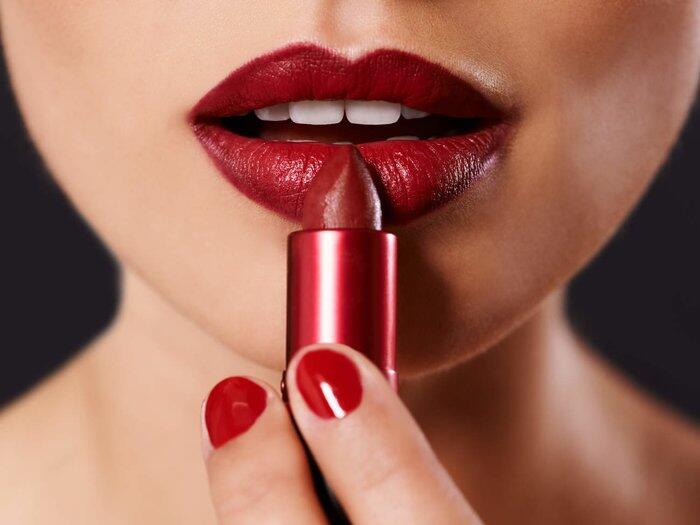 Tipe-tipe Lipstik Terbaik Sesuai Warna Kulit