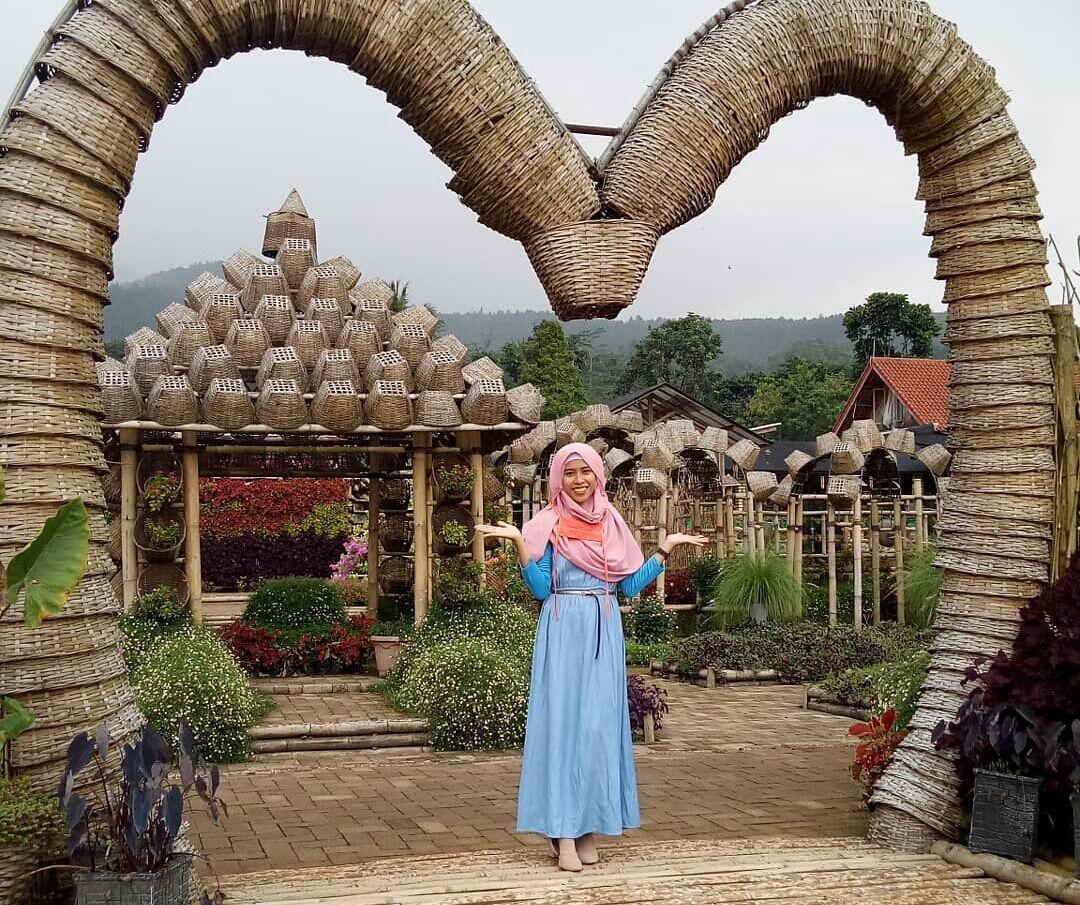 Selain Waduk Jatiluhur, Purwakarta Juga Punya 7 Destinasi Hits Ini