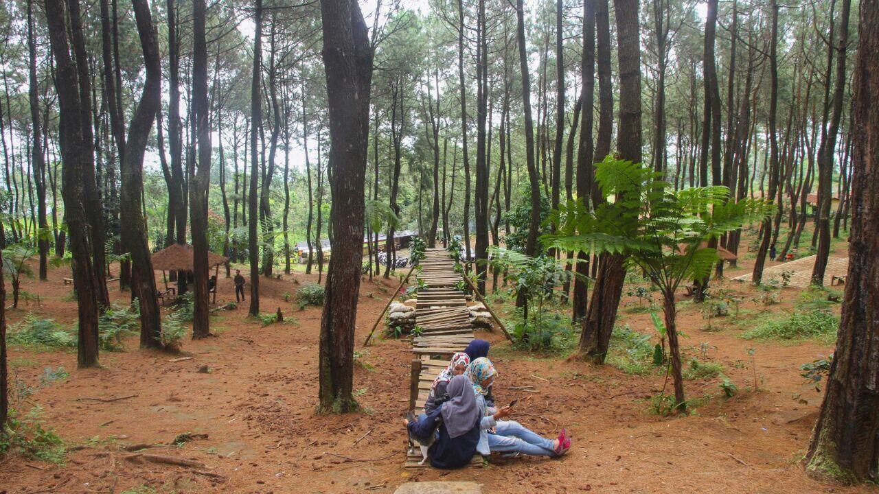 Selain Waduk Jatiluhur, Purwakarta Juga Punya 7 Destinasi Hits Ini