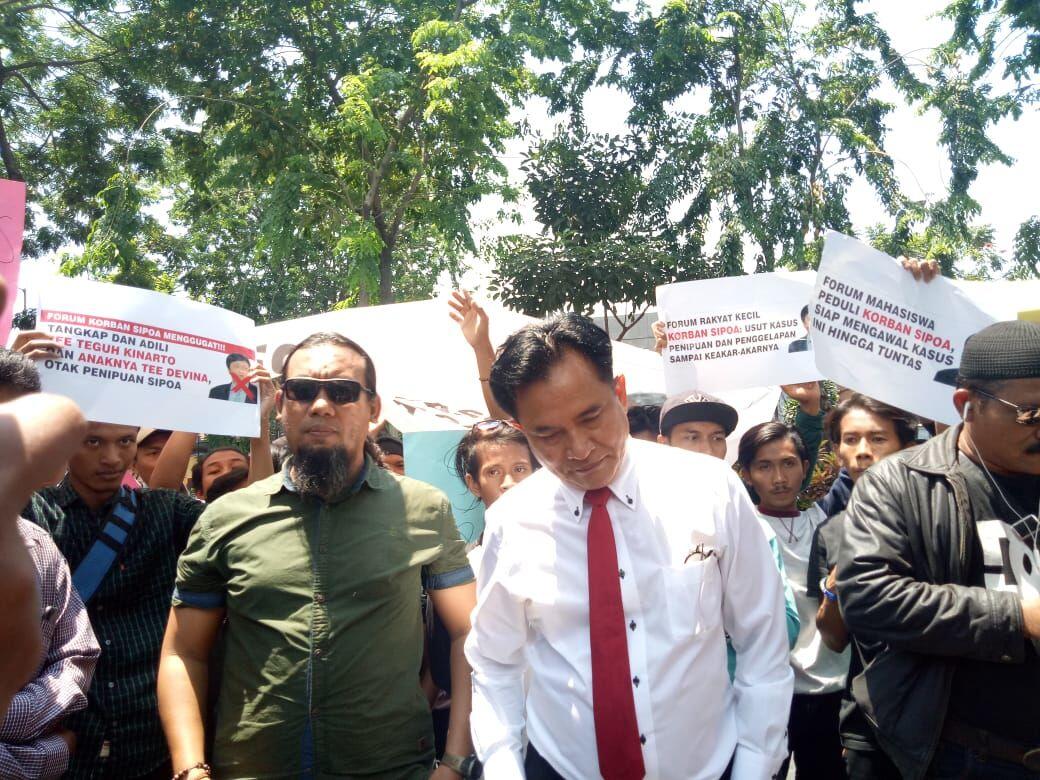 Bela Bos Pasar Turi, Yusril Minta Penangguhan Penahanan