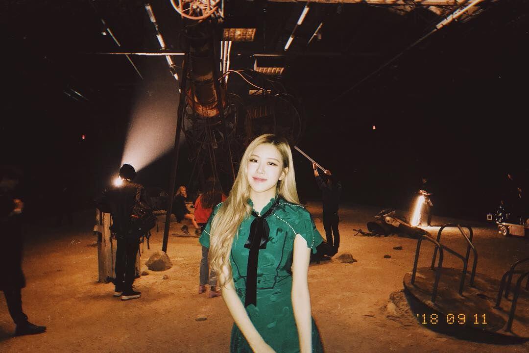 10 Potret Keseruan Blackpink Hingga Cinta Laura di Coach Spring Runway