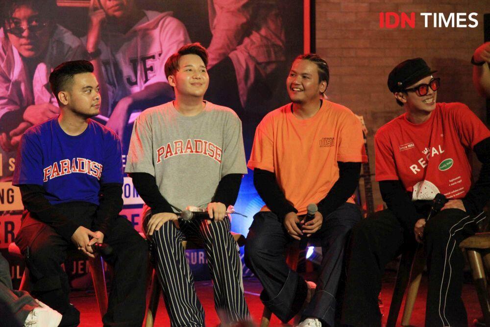 Lama Hiatus, 10 Potret Keseruan SMASH Rilis Lagu Baru