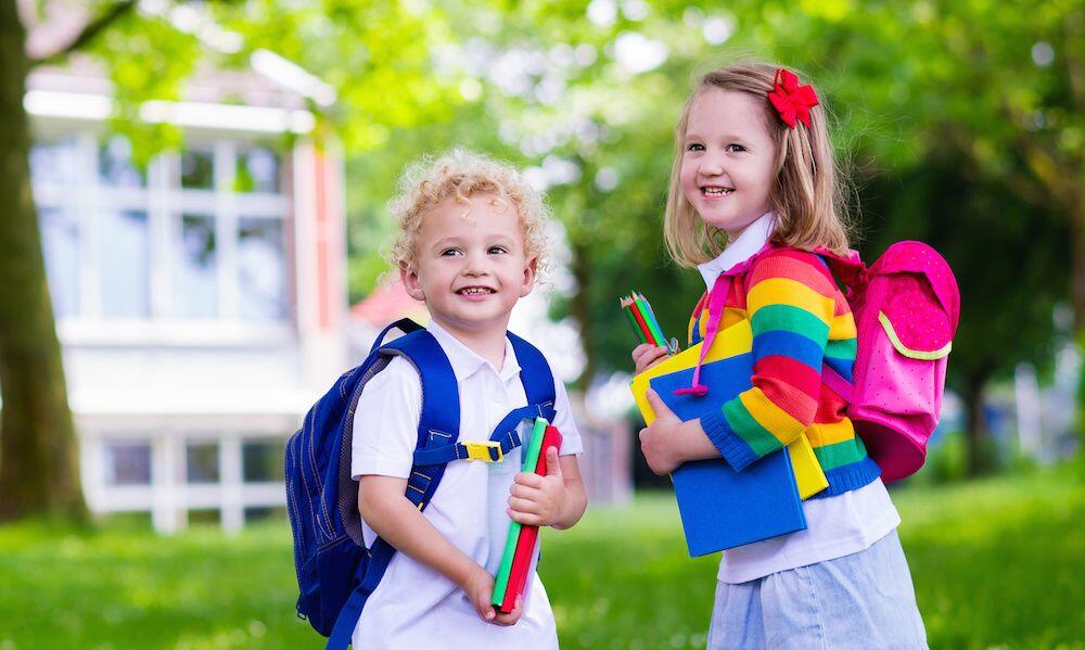 8 Hal Unik dari Tas Sekolah Masa Kecil Ini Kobarkan Semangat Belajar