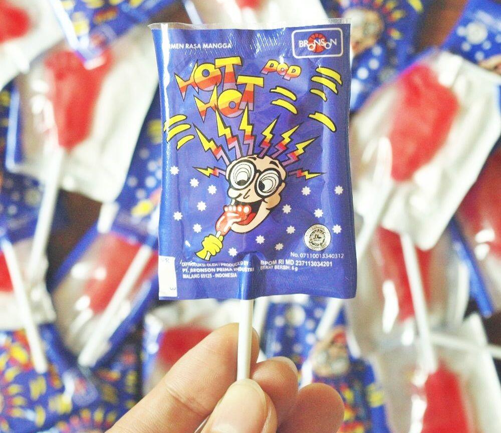 10 Jajanan 90an ini Bikin Masa Kecil Kamu Jadi Gak Terlupakan