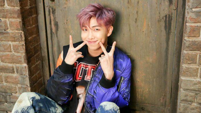 Rayakan Ultah Leader BTS, ARMY Kompak Lakukan 7 Proyek Mulia Ini