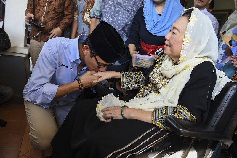 Diajak Masuk Tim Pemenangan, Sandi: Yenny Wahid Masih Istikharah