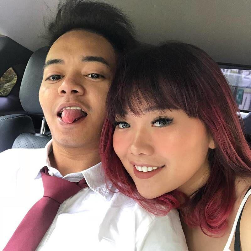 Couple Swag, Ini 10 Kekompakan Reza Arap & Kekasih