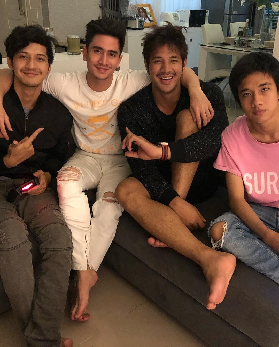 10 Potret Kejutan Ulang Tahun Verrell Bramasta, Wilona Manis Banget!