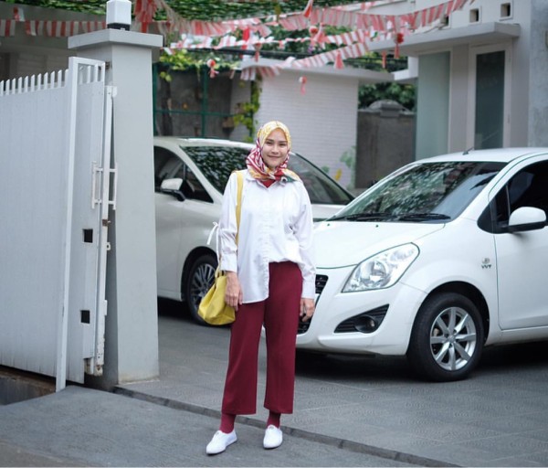 Hijabers Ada 5 Tips Tampil Stylish dengan Kaos  Kaki  KASKUS 