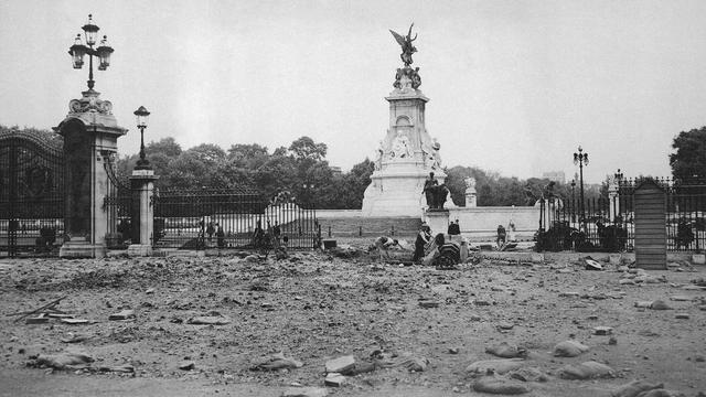 13-9-1940 Dibombardirnya Istana Buckingham Oleh Jerman