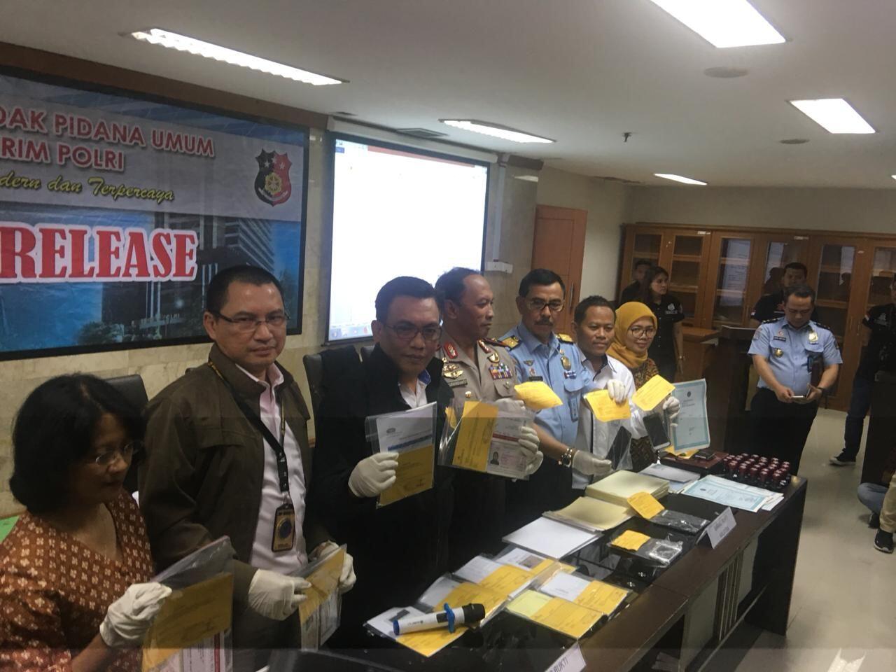Disiksa Majikan di Malaysia, TKW Ini Akhirnya Bertemu Keluarga Lagi