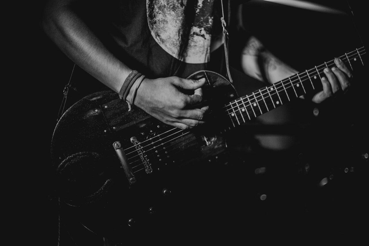 Ternyata Begini Lho Karakter Cewek Dilihat Dari Genre Musik Favoritnya