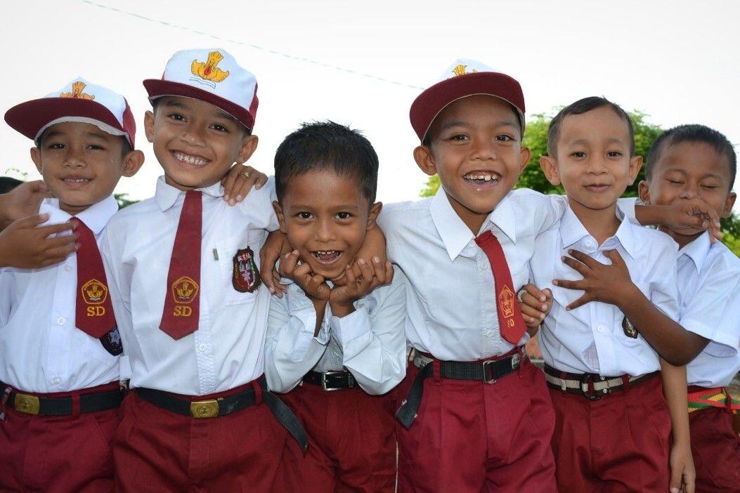 Sempat Heboh, 6 Mitos Ini Dipercaya oleh Anak SD Tahun 90-an