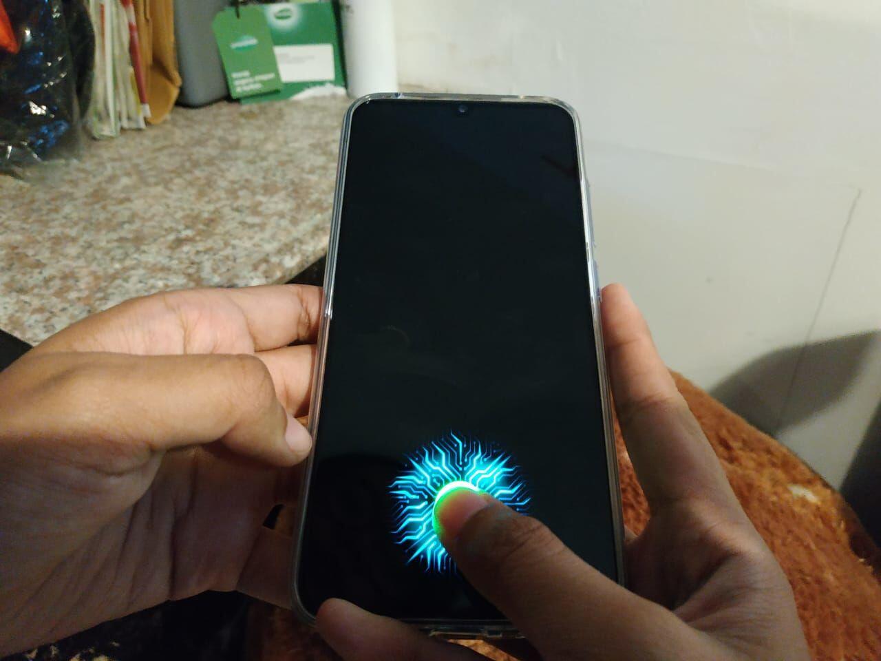 Menjajal Langsung Vivo V11 Pro, Apa Saja Plus Minusnya?