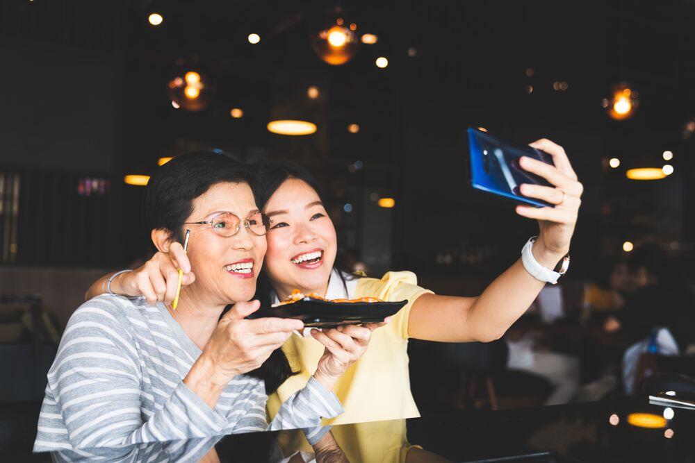 Ini 5 Fitur Smartphone yang Paling Dibutuhkan Milenial, Bener Banget!