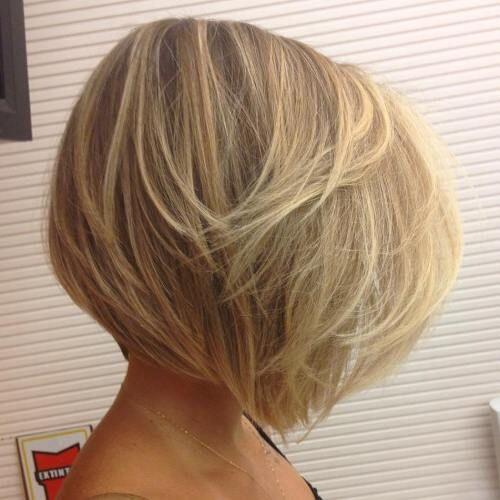 10 Tren Model Rambut Pendek 2018, Bikin Cewek Terlihat Menggemaskan!