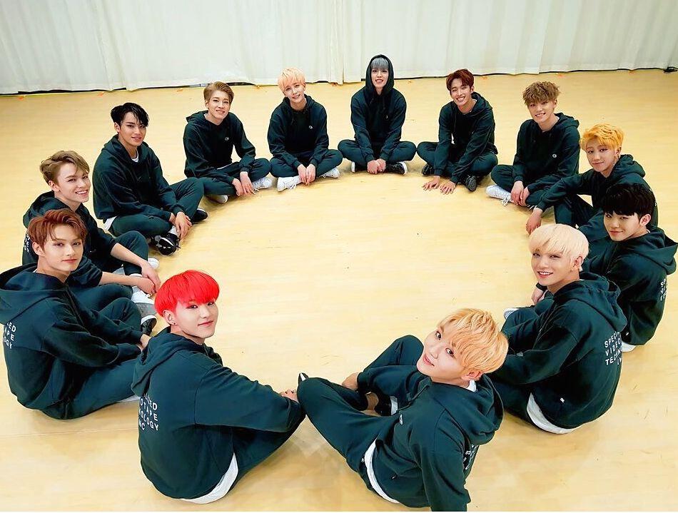 Jelang Konser di Jakarta, 10 Lagu Keren Seventeen yang Wajib Hafal!