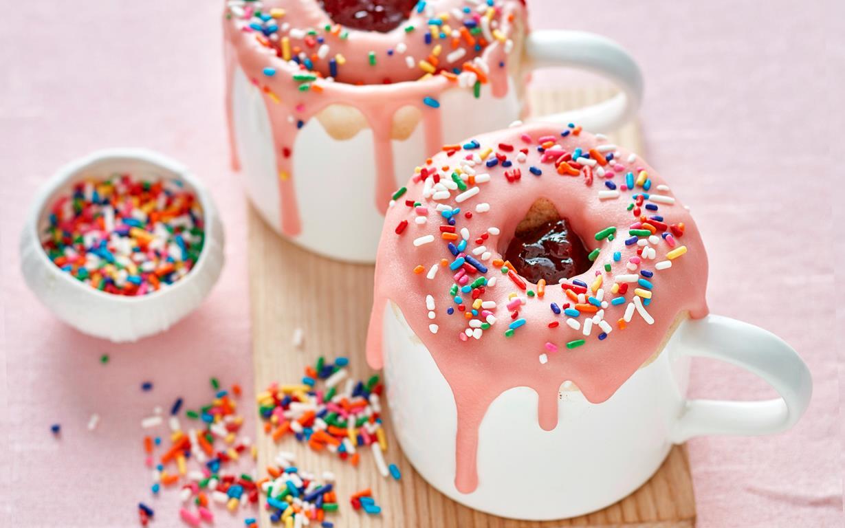 5 Mug Cake Ini Bisa Dibikin Hanya dengan Microwave, Gampang Banget!