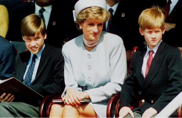 Hadiah Kocak Putri Diana untuk Pangeran Harry Saat Umur 1 Tahun