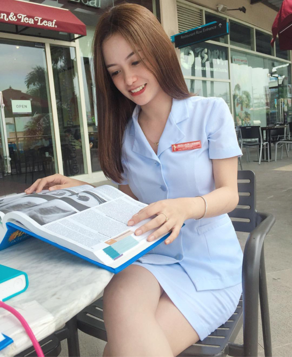 Krestle Deomampo, ‘Dukun’ Sunat Cantik yang Bikin Agan Gagal Fokus